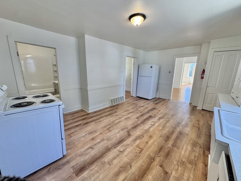1119 Doty Street property image