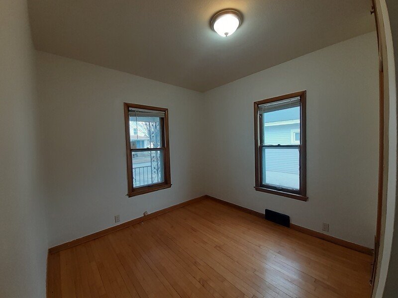 1536 Cedar Street - Lower property image