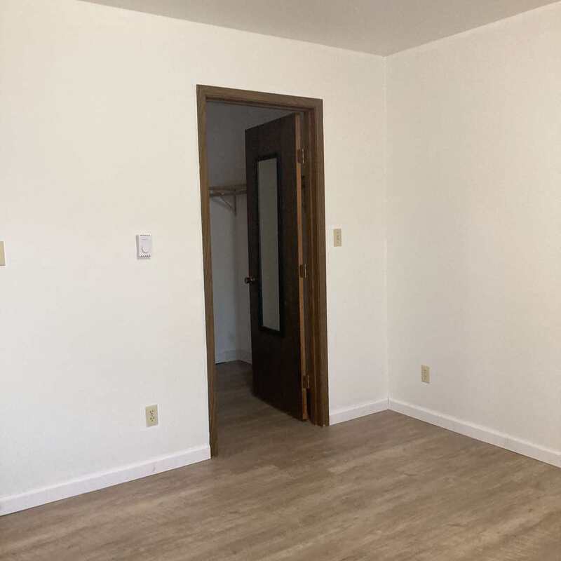 1818 School Street - g property image