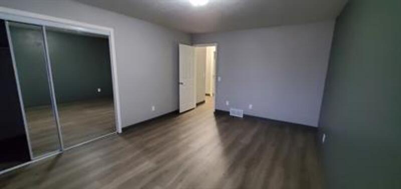 991 7th Street - B property image
