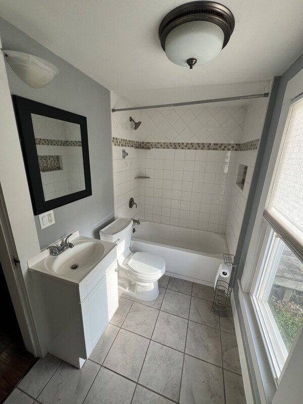 105 South St. property image