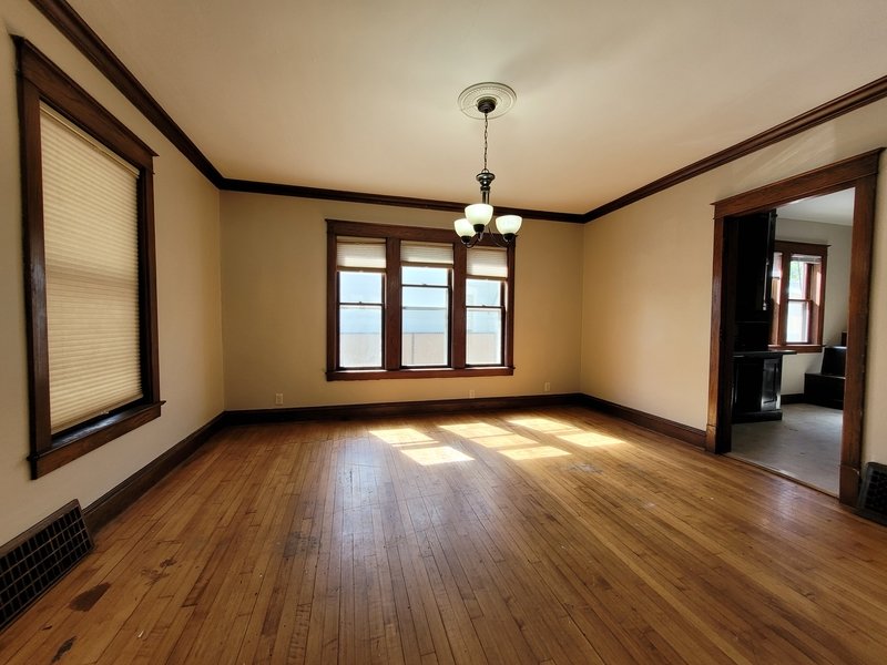 1009 North Oneida Street property image
