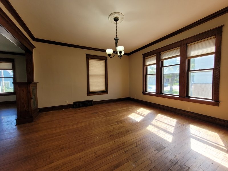 1009 North Oneida Street property image
