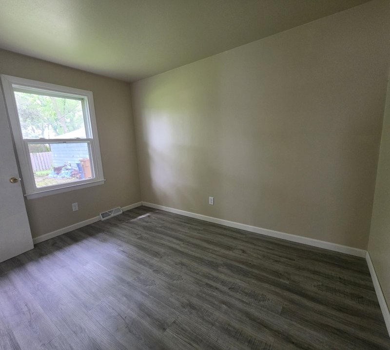1216 Meadowview Drive property image