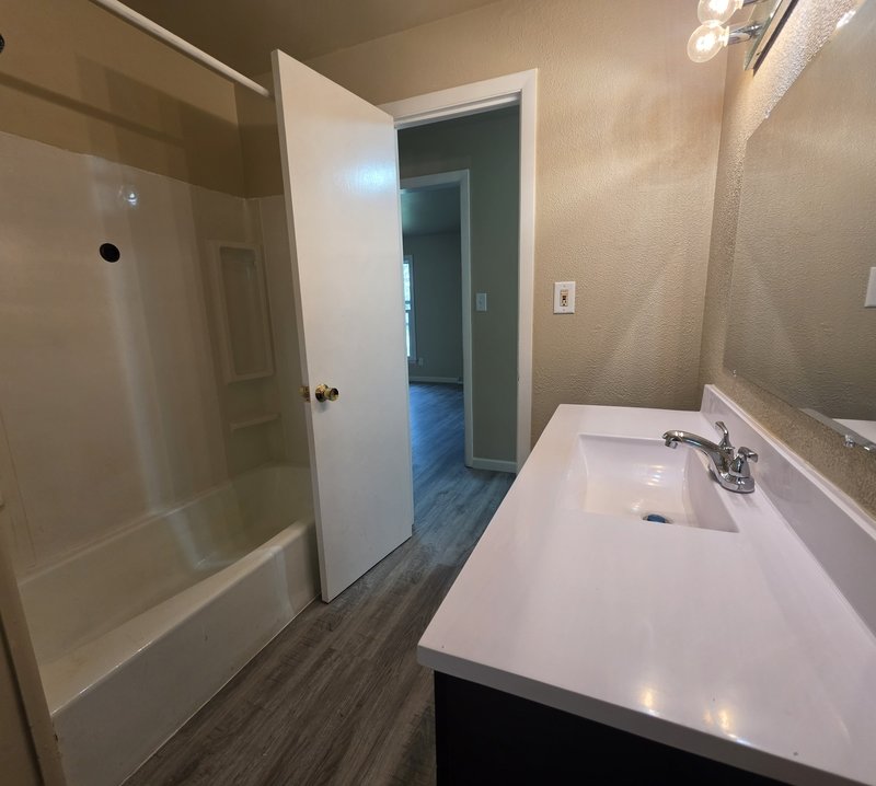 1216 Meadowview Drive property image