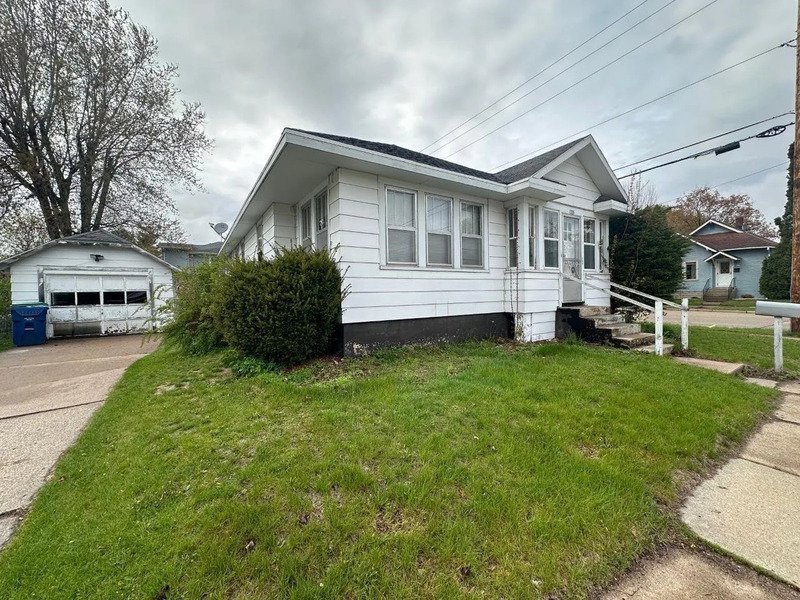 105 Lincoln Avenue property image