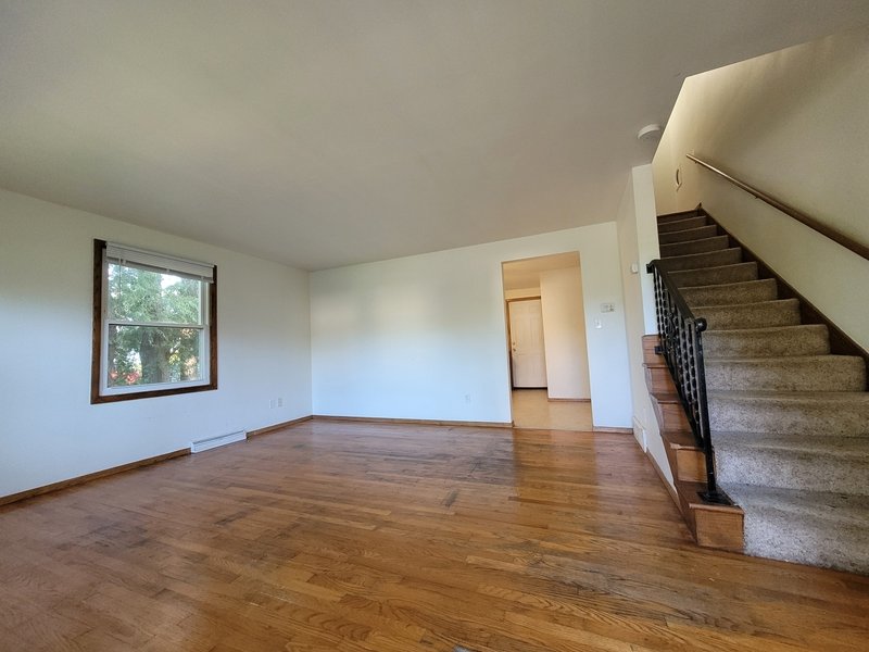 1118 Melrose Court property image