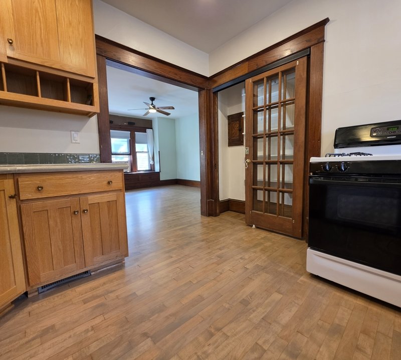343 West 14th Avenue - 343 Lower property image