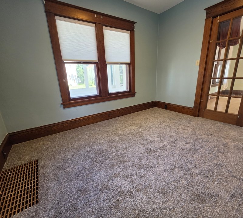343 West 14th Avenue - 343 Lower property image