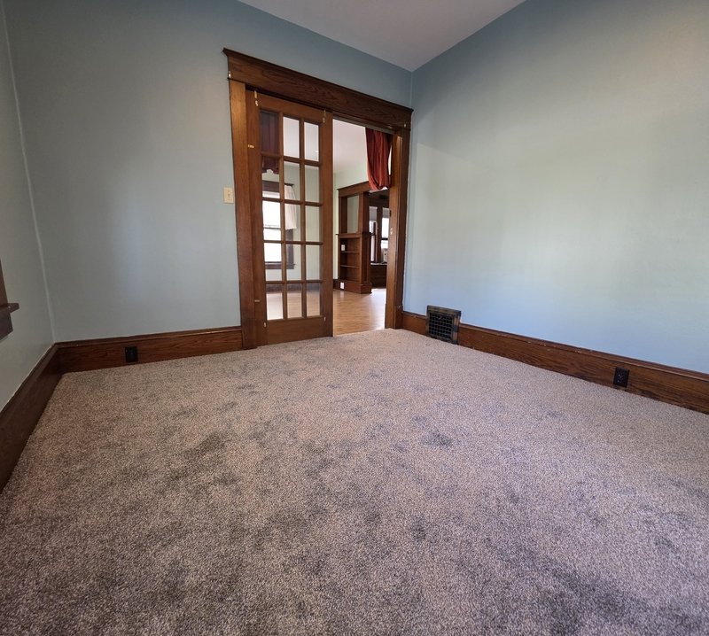 343 West 14th Avenue - 343 Lower property image