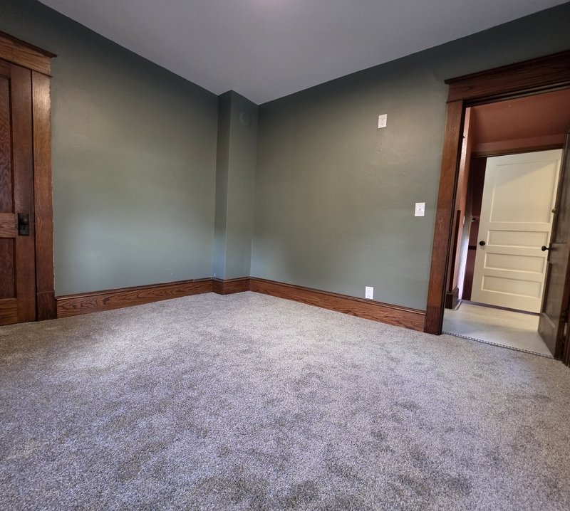 343 West 14th Avenue - 343 Lower property image