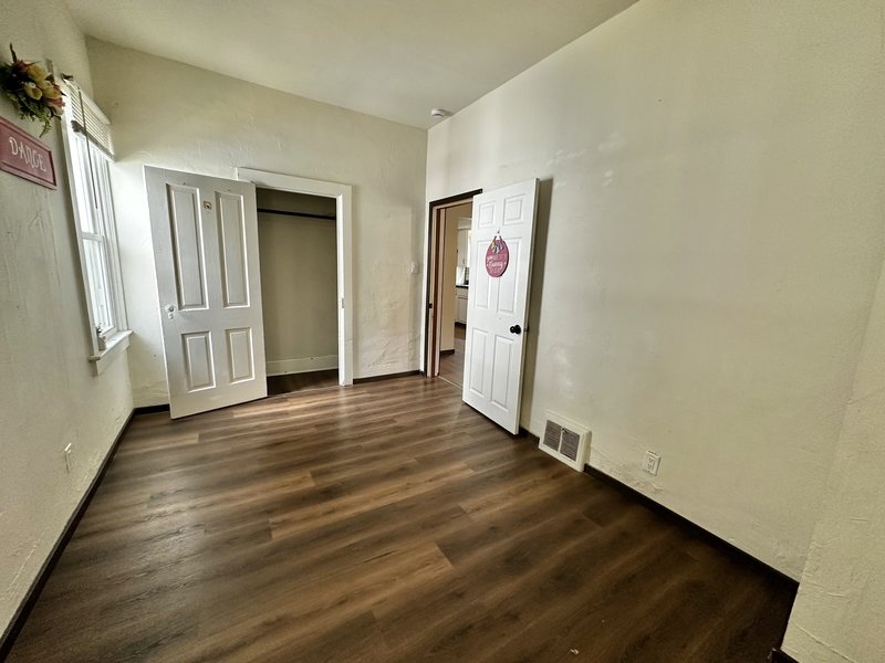 606 North Baird Street property image