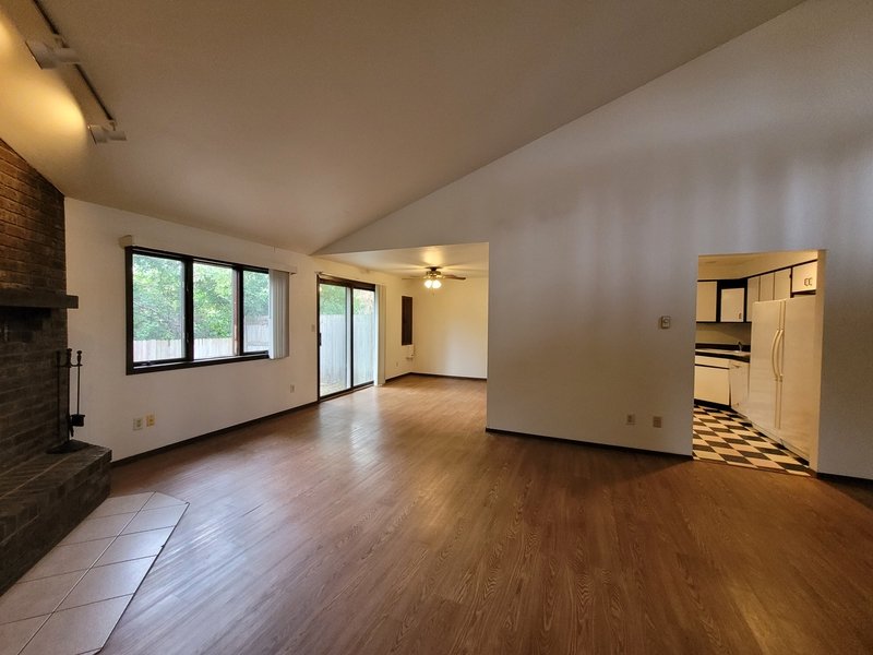 1401-1403 North Birchwood Avenue - 1401 property image
