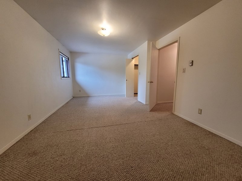 1401-1403 North Birchwood Avenue - 1401 property image