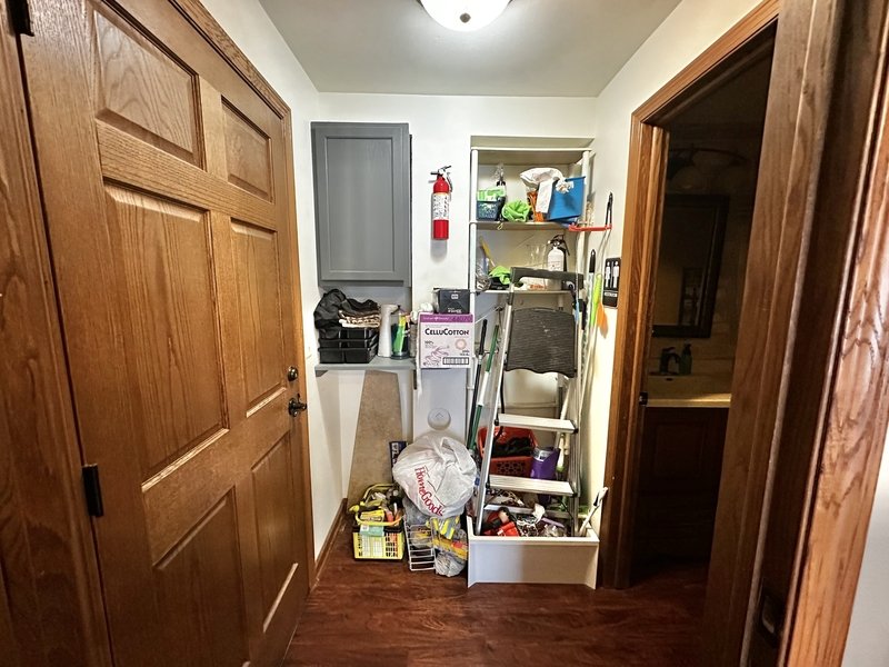 143 North 6th Ave. - Comm property image