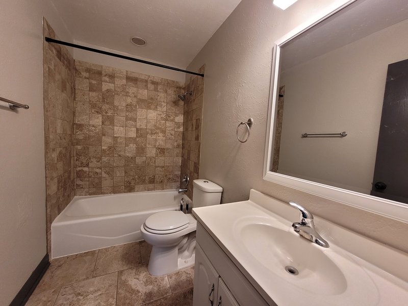 2641 - 2643 Nicholas Drive - 2643 property image