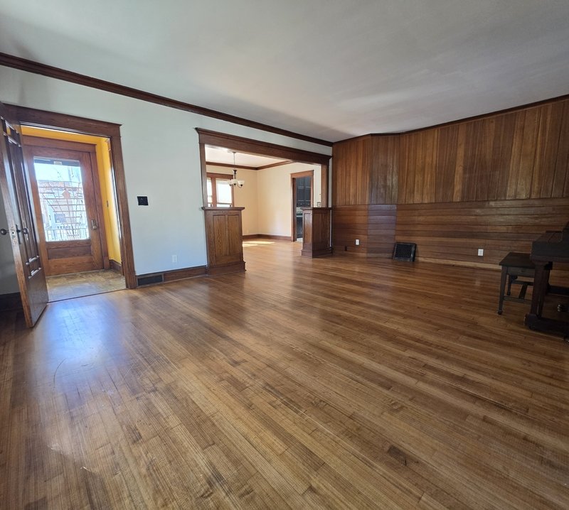 1009 North Oneida Street property image