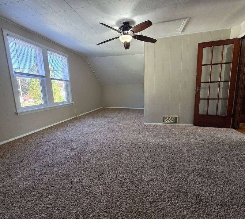 1009 North Oneida Street property image