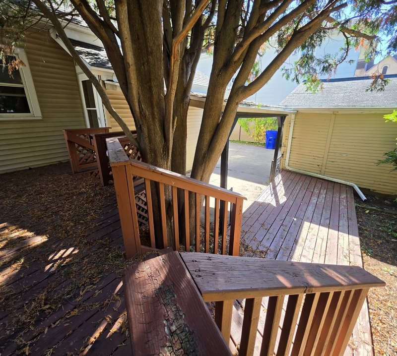 1009 North Oneida Street property image