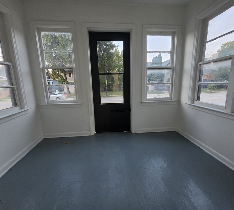 128 East Johnson Street property image