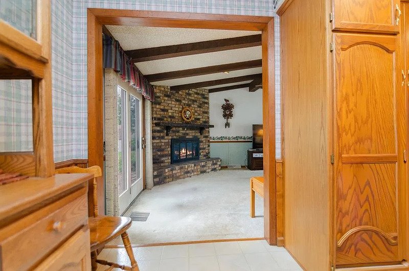 1266 Shadow Lane property image