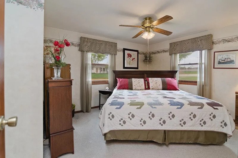 1266 Shadow Lane property image