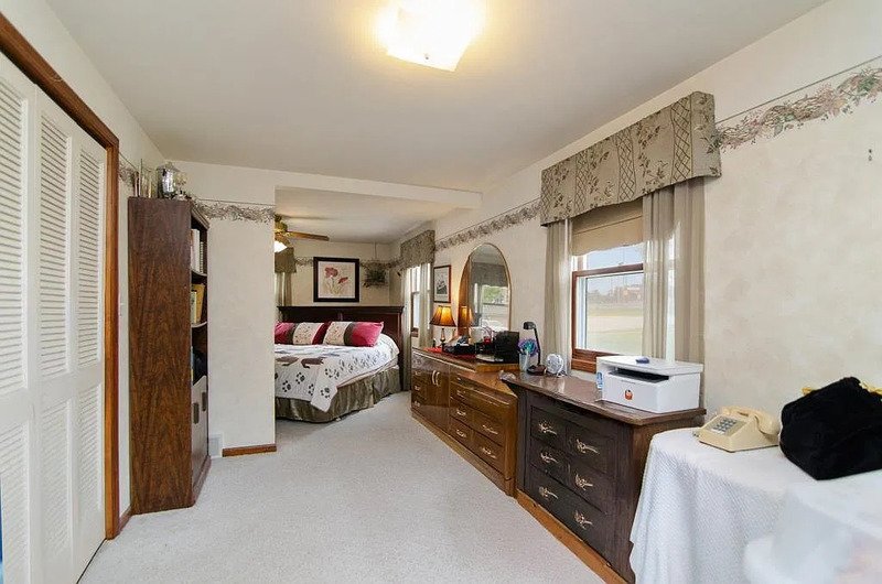 1266 Shadow Lane property image