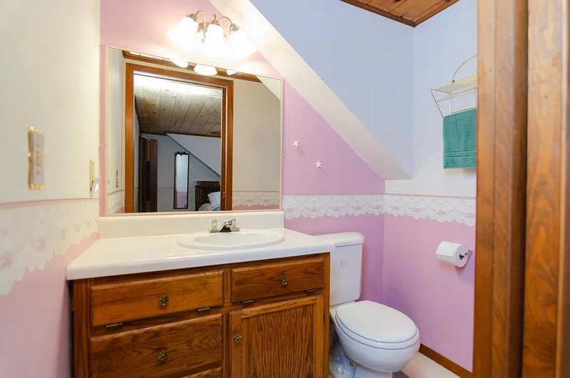 1266 Shadow Lane property image