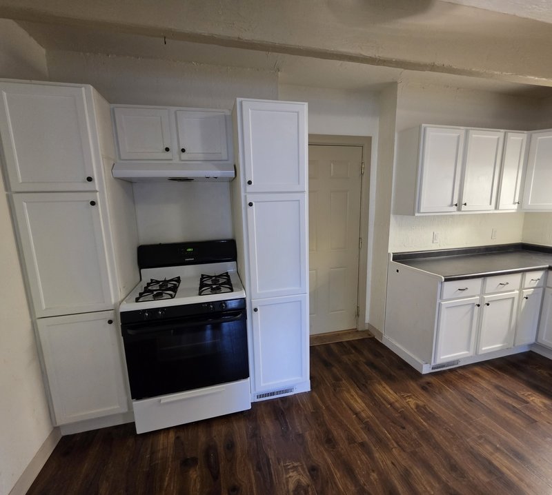 632 Bay Shore Drive - Lower property image