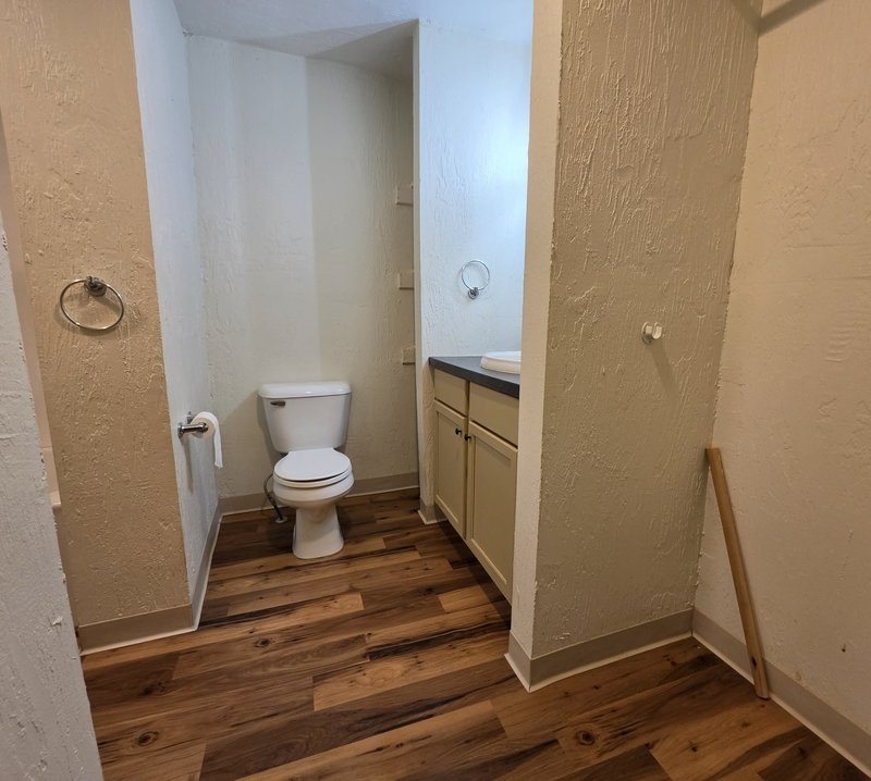 632 Bay Shore Drive - Lower property image