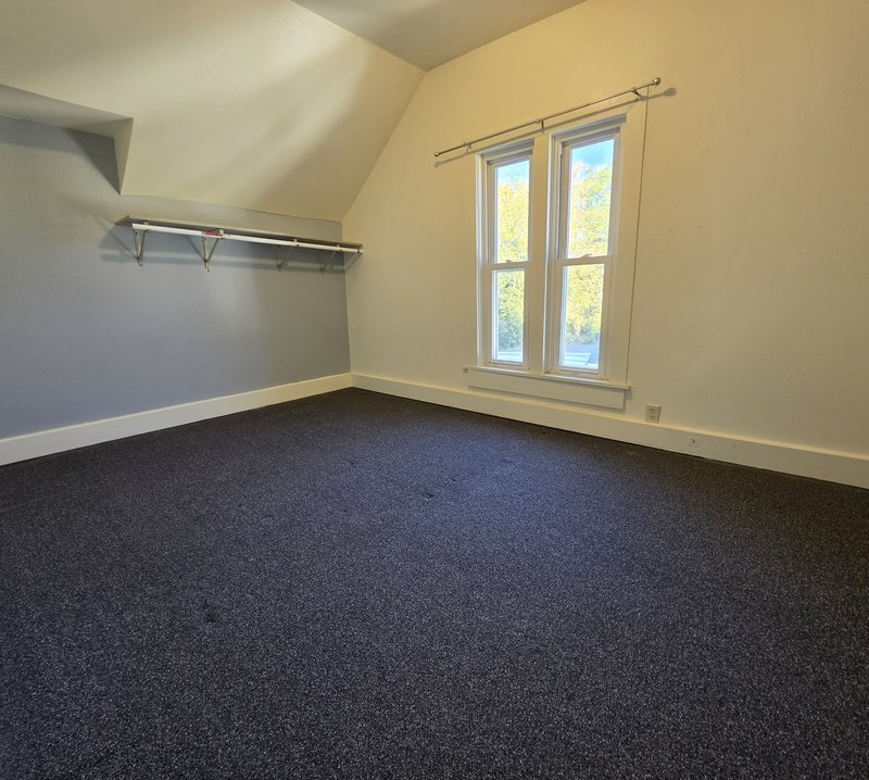 632 Bay Shore Drive - Upper property image
