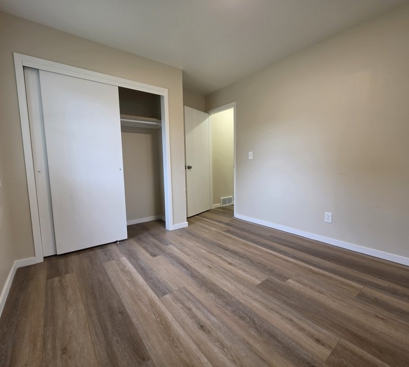 2019-2021 Parkside Drive - 2019 property image