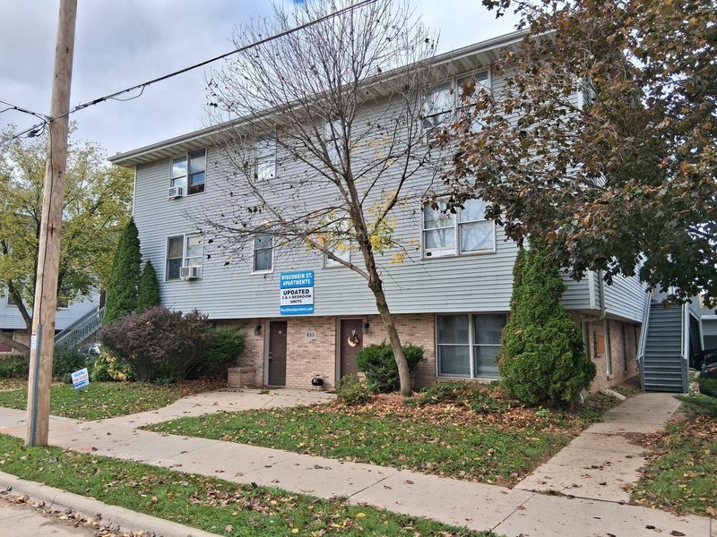 835 Wisconsin Street - 1D property image