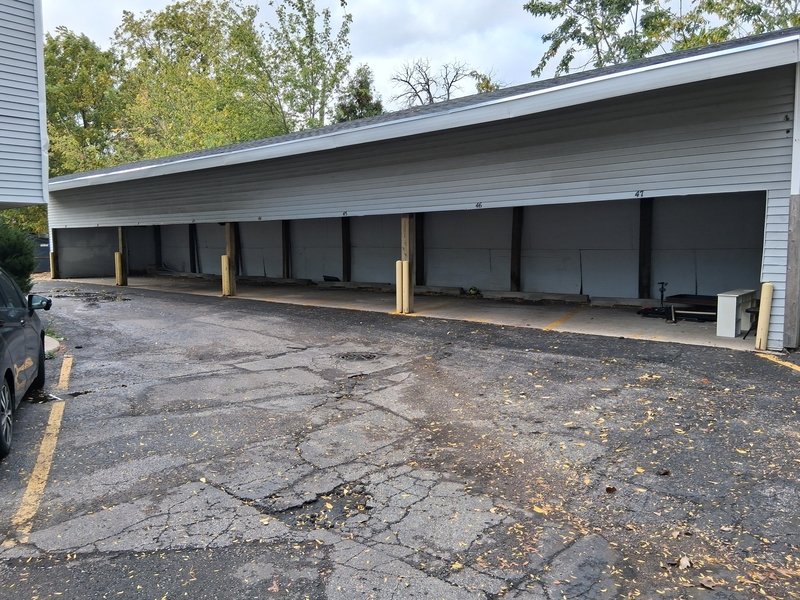 835 Wisconsin Street - 1D property image