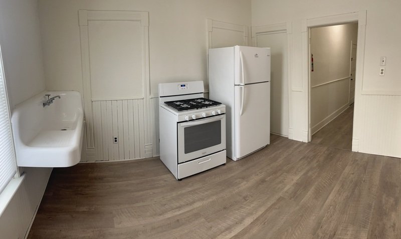 1460 Morrow Street - 1 property image