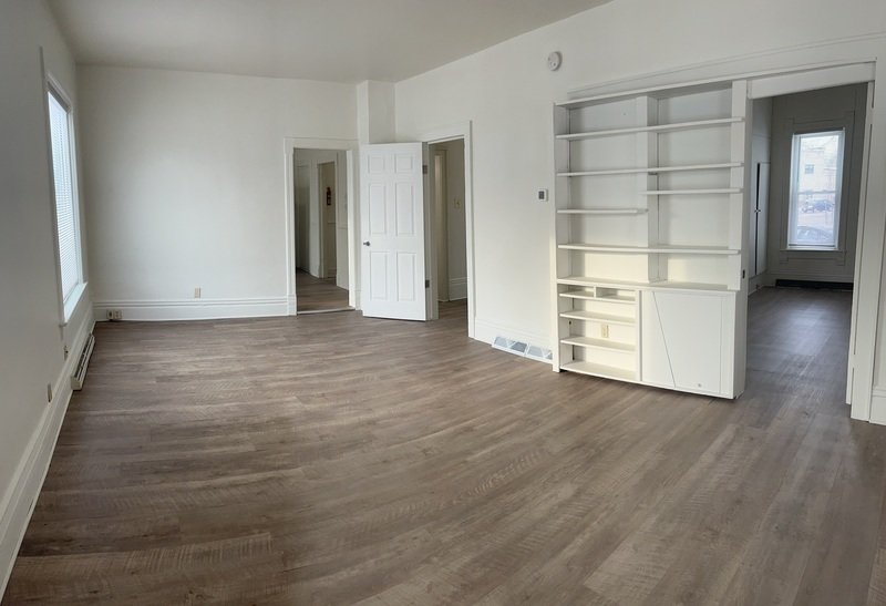 1460 Morrow Street - 1 property image