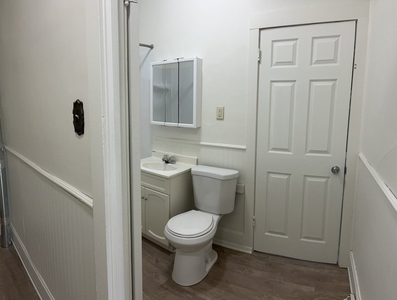 1460 Morrow Street - 1 property image