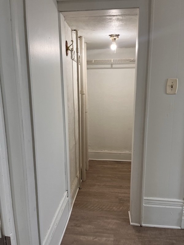 1460 Morrow Street - 1 property image