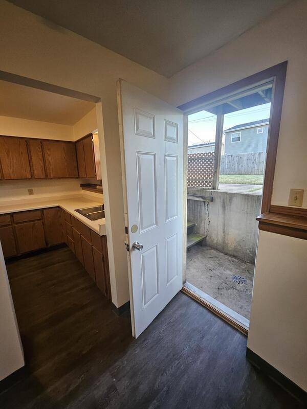 318 Joseph St property image