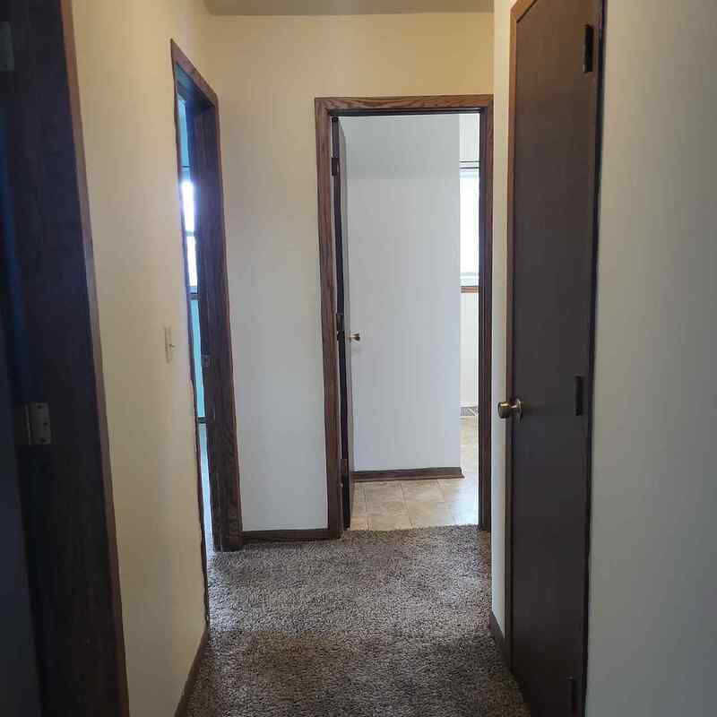 310-312 Westbrook Drive - 312 property image