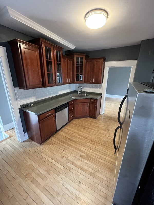 519 Center Lane property image