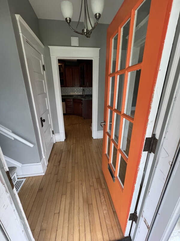 519 Center Lane property image