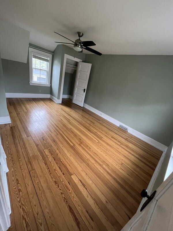519 Center Lane property image