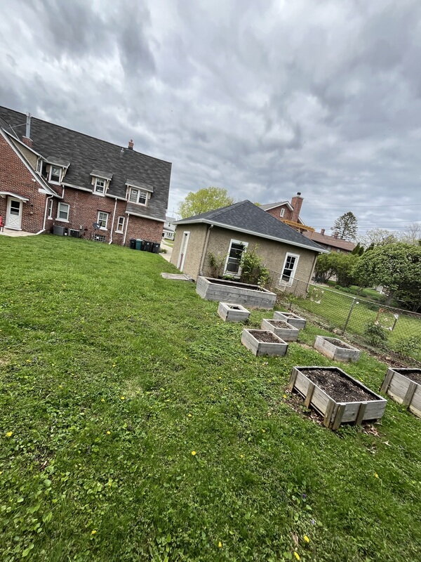 519 Center Lane property image